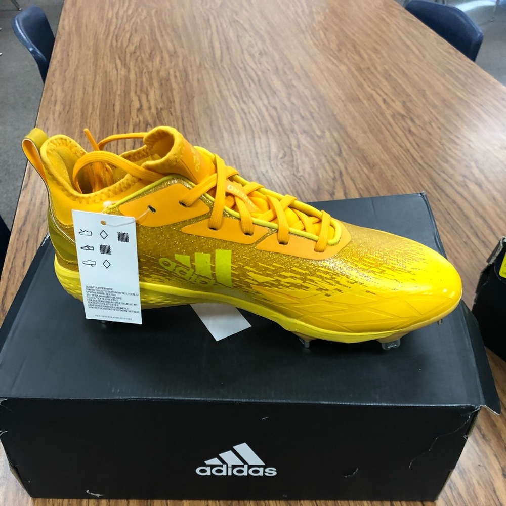 Adidas brand new baseball cleats